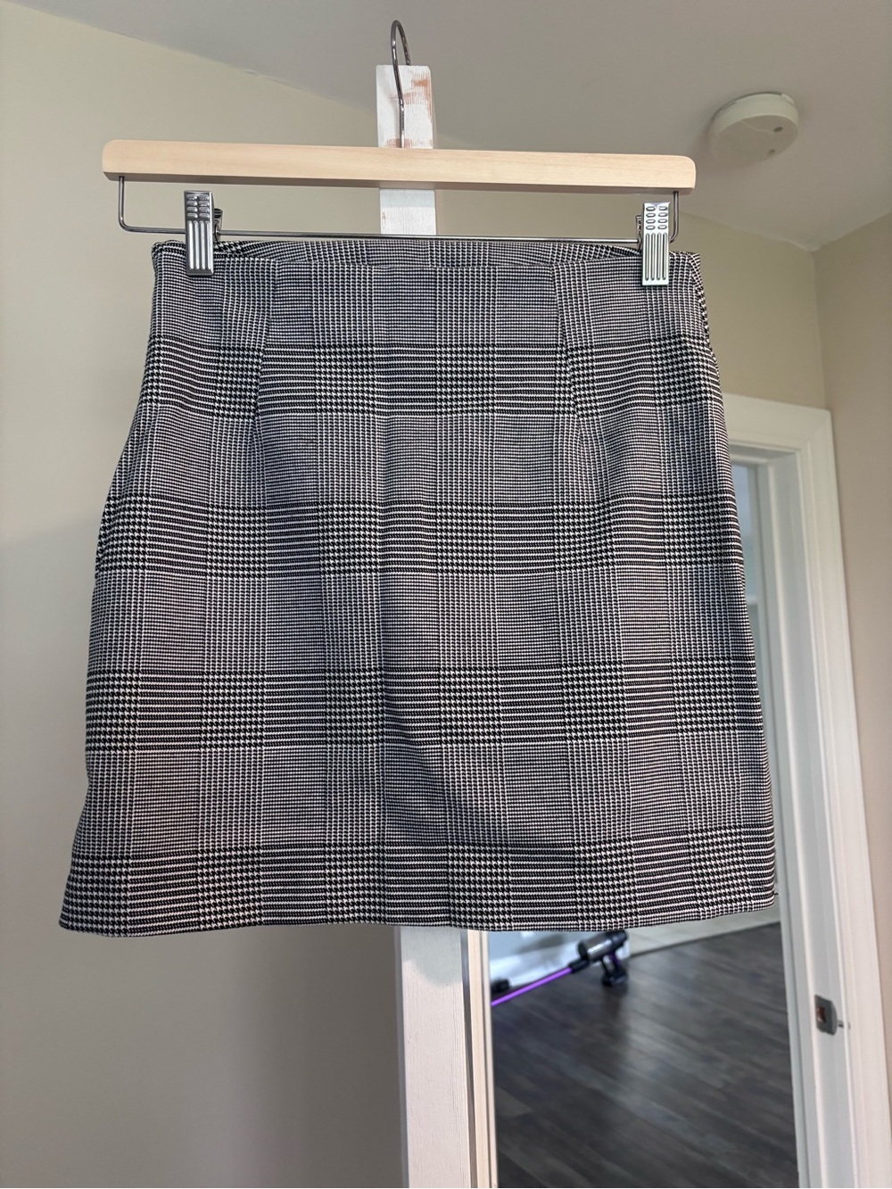 Forever 21 Black and White Plaid Mini Skirt